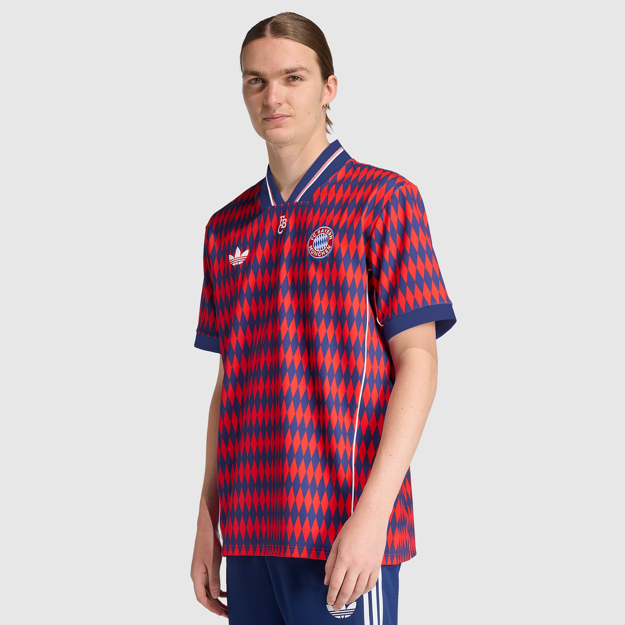 adidas Originals Bayern Munich 25/26 Lifestyler Shirt - Red/Dark