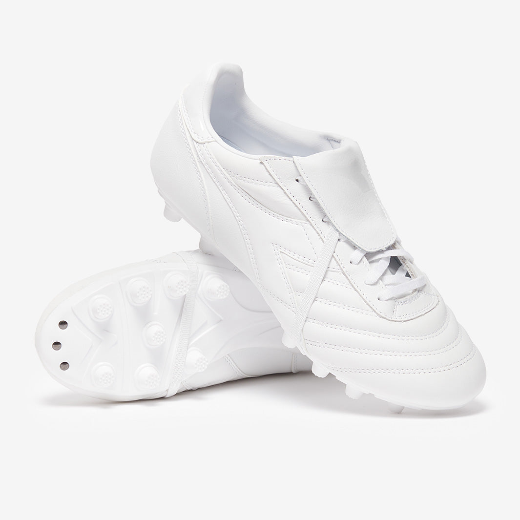 Diadora Brasil Classico II FG - Triple White - Adult Boots