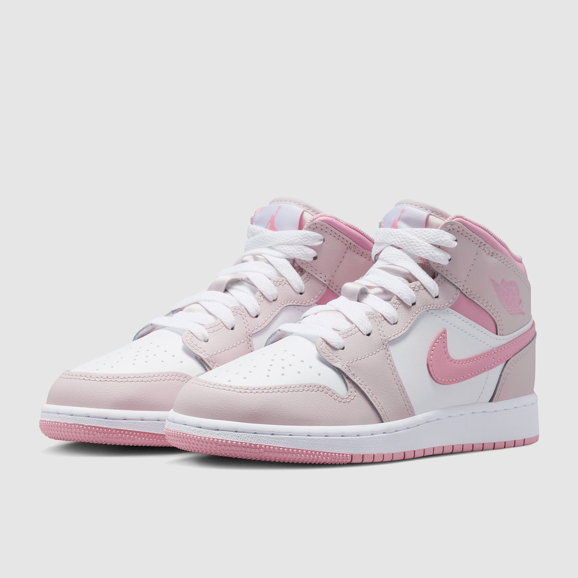 Air Jordan 1 Mid Older Kids (GS) - Pearl Pink/Med Soft Pink/White 