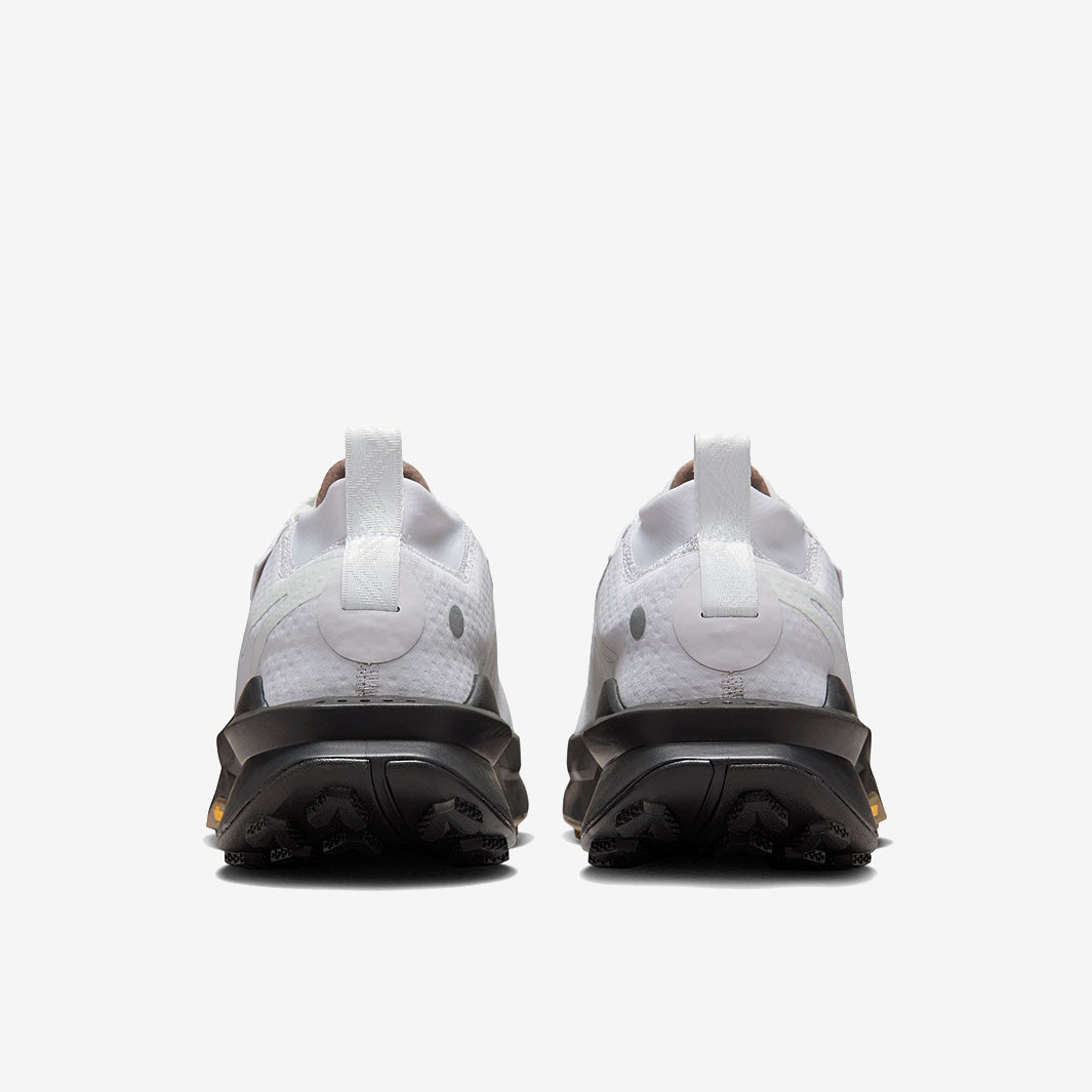 Nike ZoomX Zegama Trail 2 - Vast Grey/Summit White/Black/Iron Grey