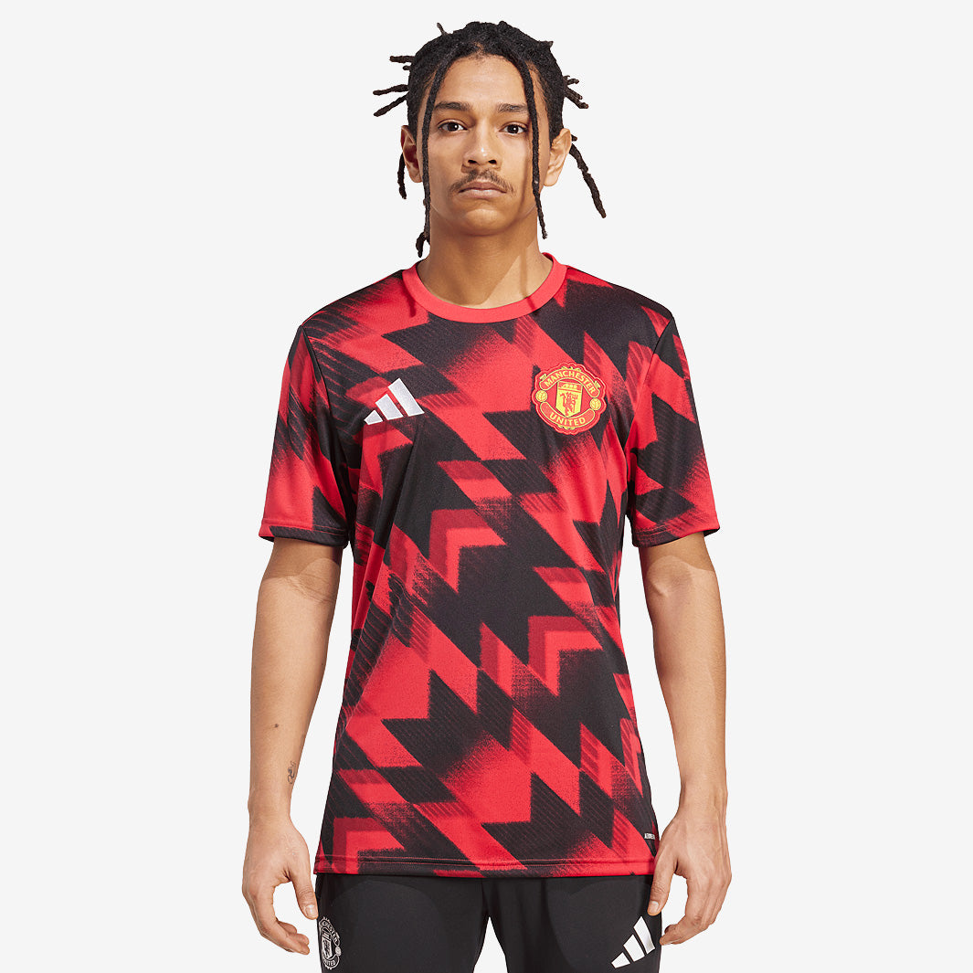  Manchester United シャツ 赤 adidas Manchester United 25/26 Pre-Match Shirt - MUFC Red - Mens