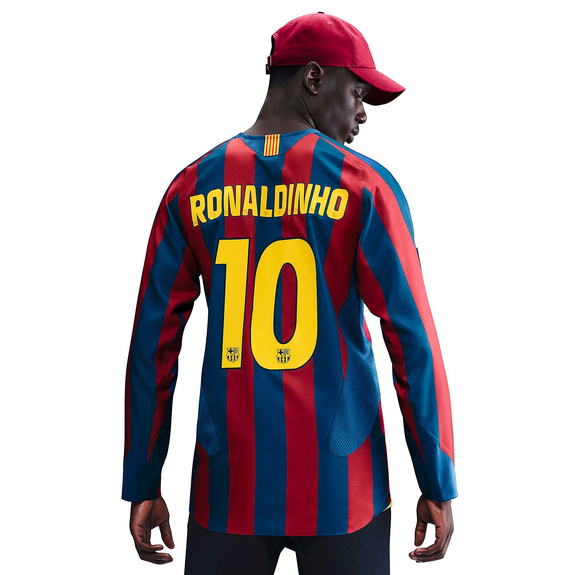 Nike FC Barcelona 2006 Reissue LS Shirt with Ronaldinho 10 - Gym