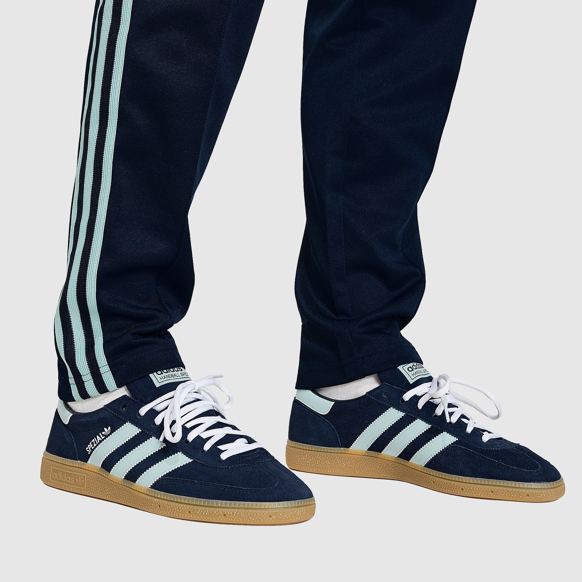 新品‼️≡A≡®★M-65PANTS★ German Cloth Version adidas Originals Germany 2026 OG Track Pants - Collegiate Navy