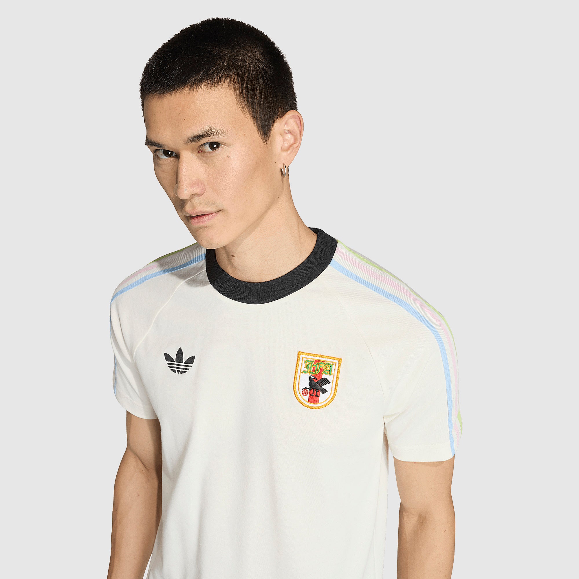  originals 2026 日本代表 Tシャツ ホワイト XL adidas Originals Japan 2026 OG T-Shirt - Off White - Mens Replica