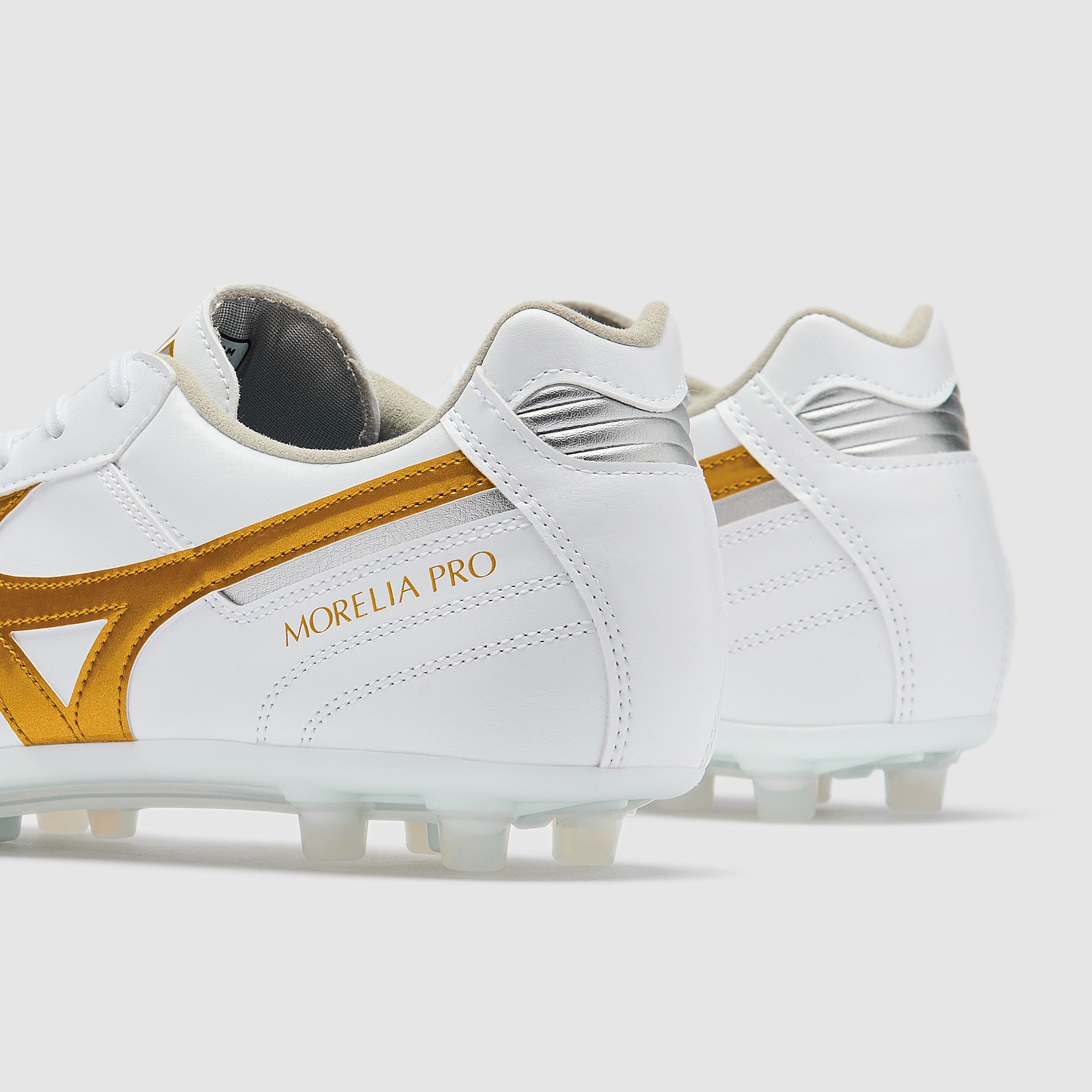 Mizuno Morelia II Pro Artificial Grass - White/Football Gold
