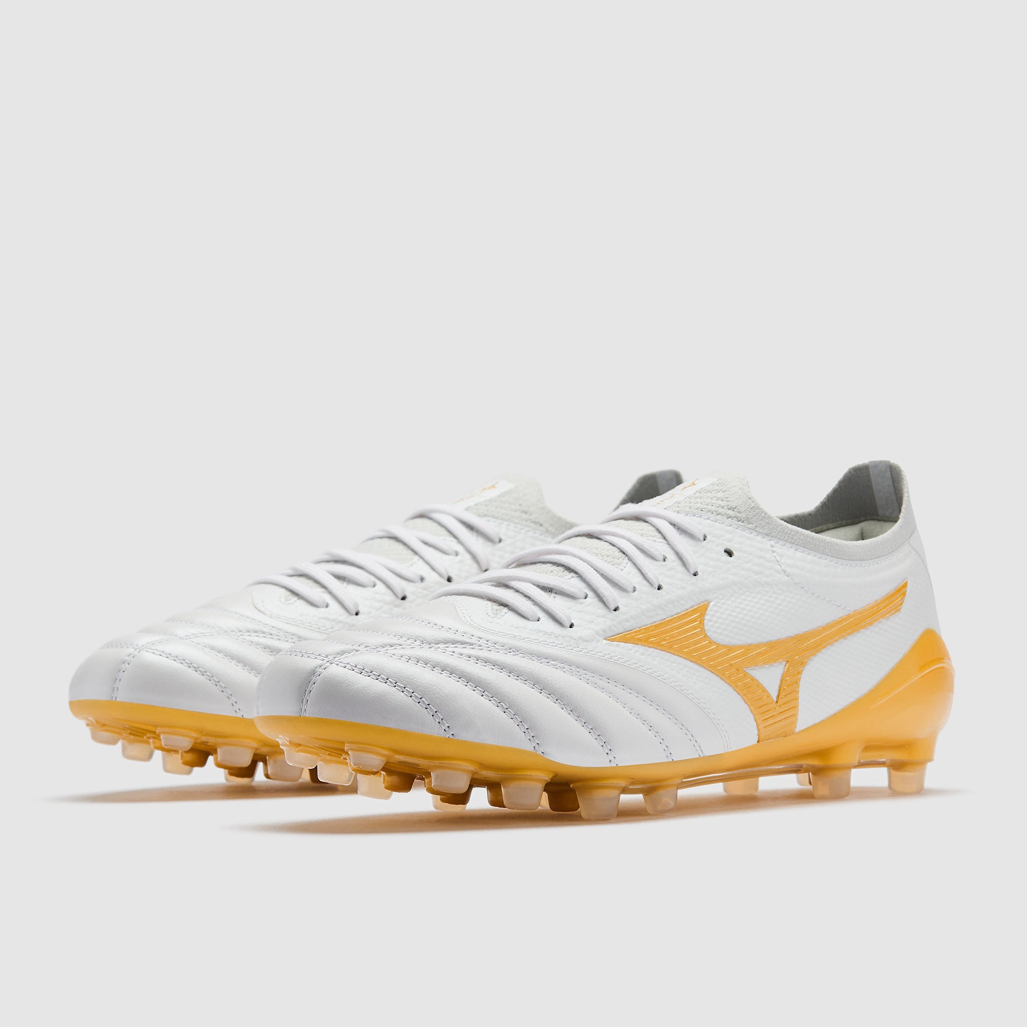 Mizuno Morelia Neo IV Beta Made In Japan Artificial Grass - White