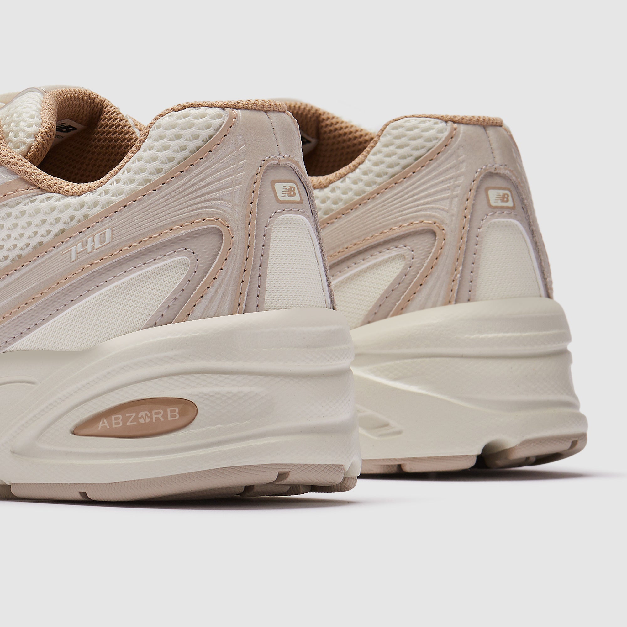 New Balance Womens 740 - Incense/Angora/Timberwolf - Trainers