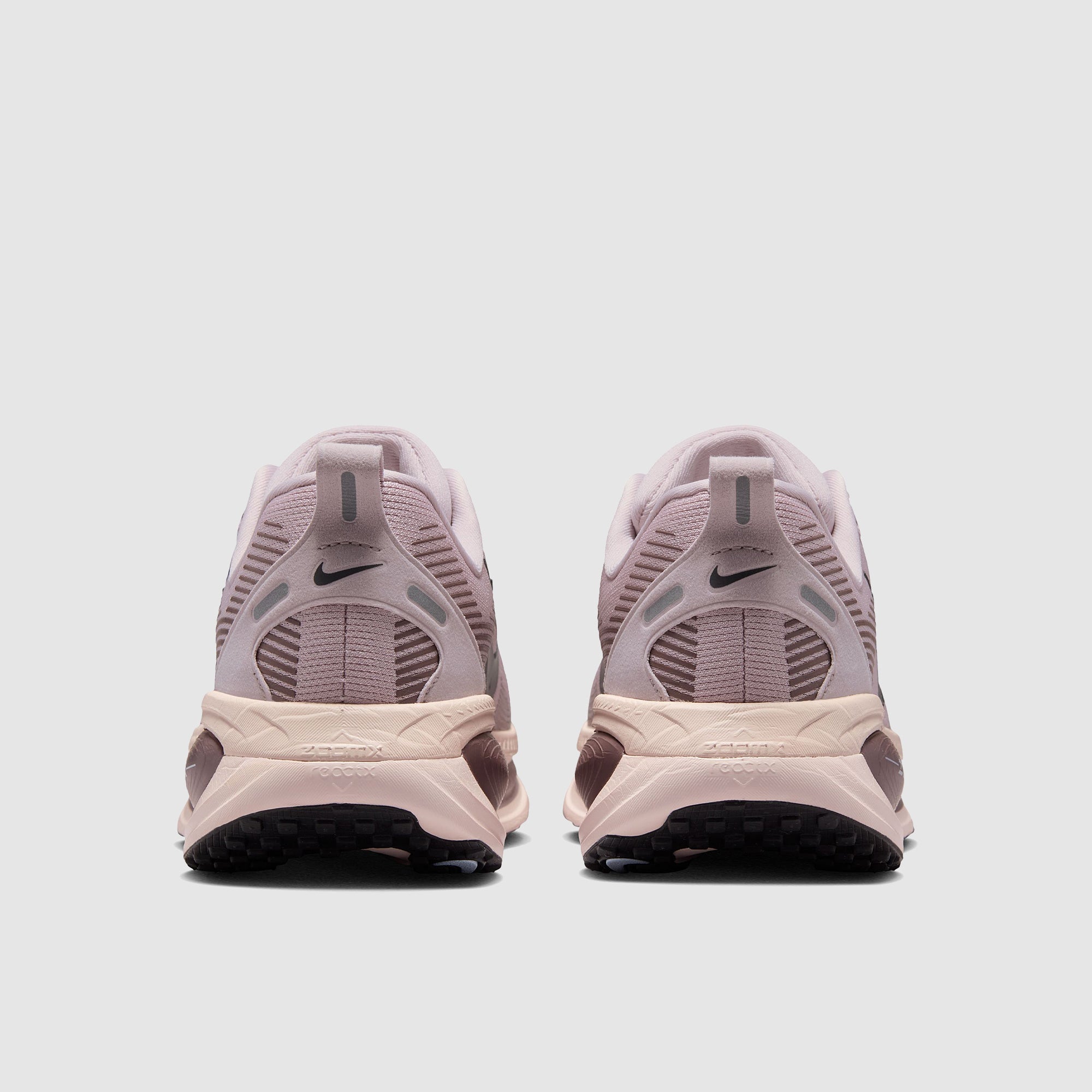 Nike Womens Vomero 18 - Particle Rose/Off Noir/Silt Red/Tattoo/Lt
