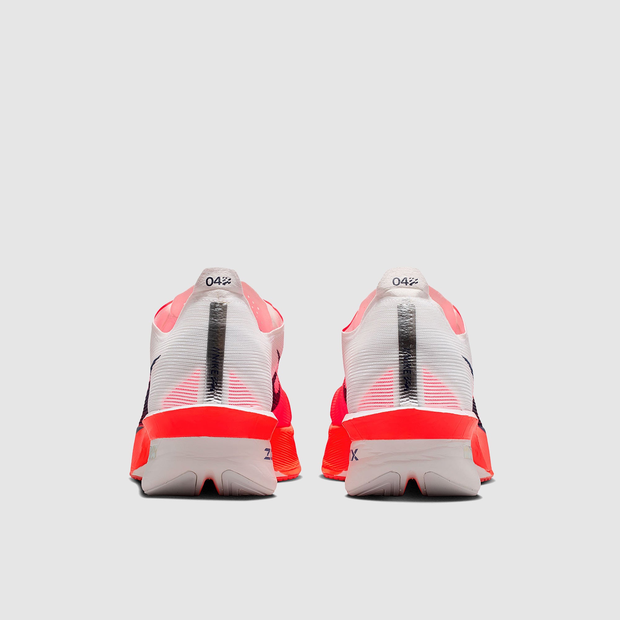 Nike ZoomX Vaporfly Next% 4 - White/Midnight Navy/Brt Crimson