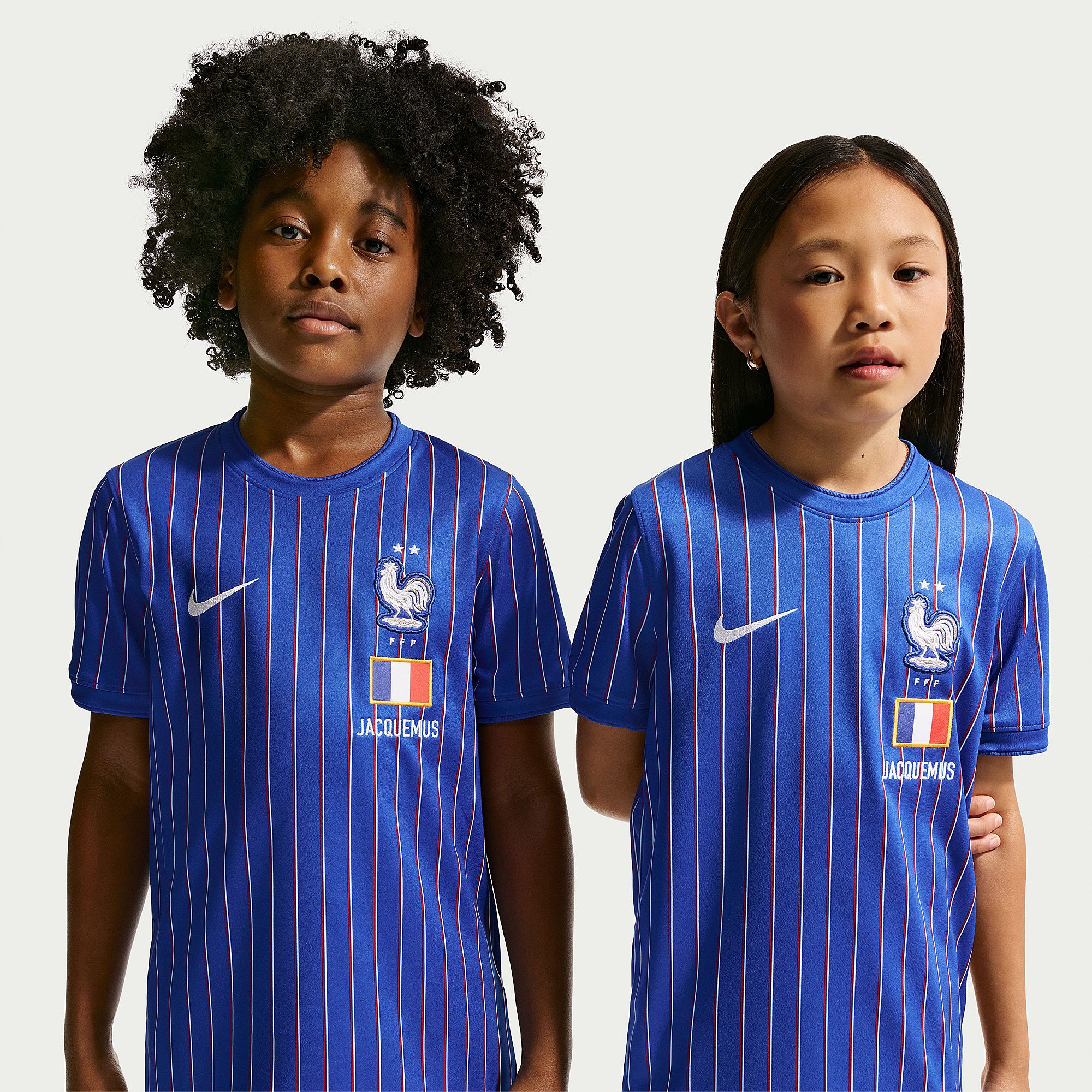 Mサイズ Nike × Jacquemus X2 World Cup Kids’ Nike France 2026 Kids Dri-FIT Pre-Match Shirt - Game Royal