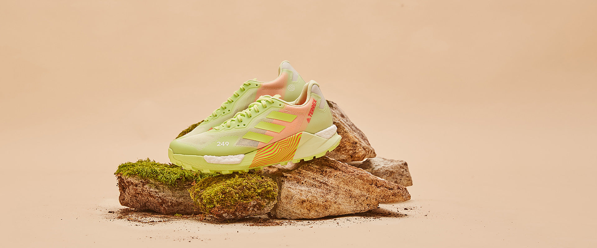 adidas Womens Terrex Agravic Ultra - Almost Lime/Pulse Lime/Turbo